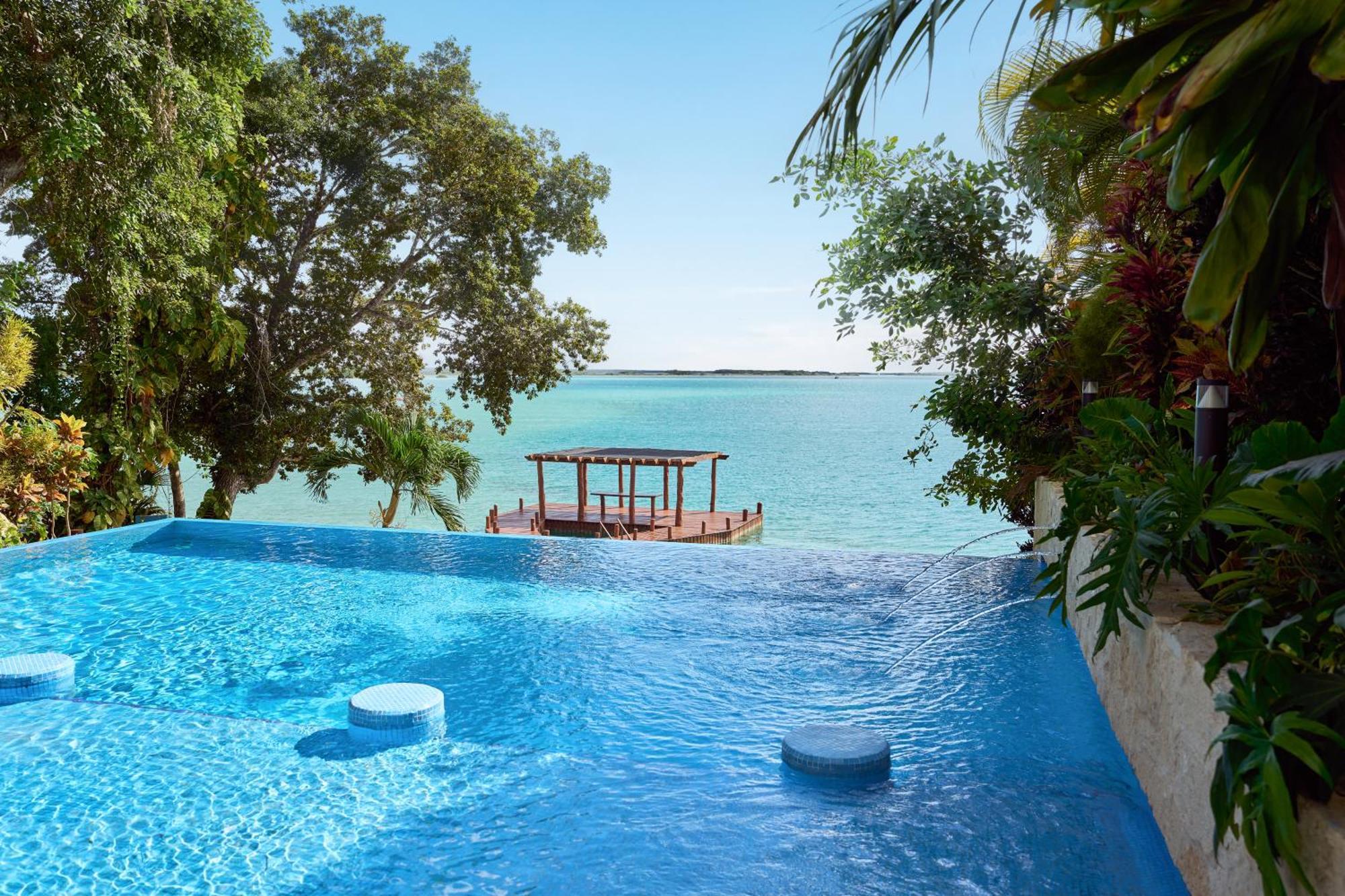 Cristalino Lagoon Front Hotel, Restaurant & Spa Bacalar Extérieur photo